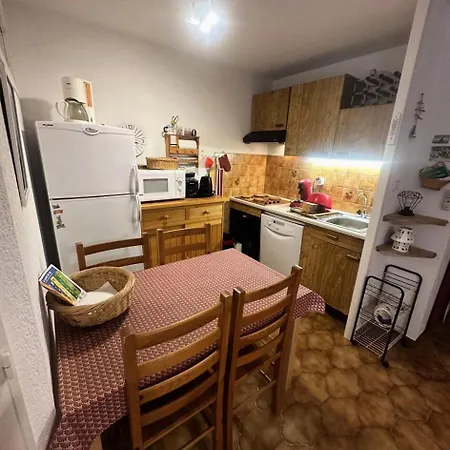 Alisier - T3 Dans Le Domaine De La Coudouliere Proche De La Mae-8961 Appartement